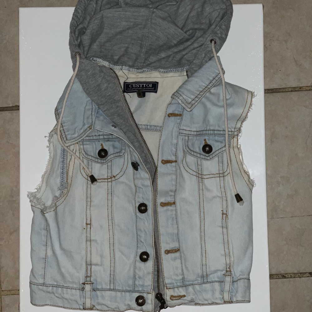 Jean jacket with hoodie